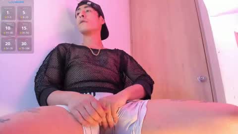 Charlie Marley INDEPENDENT MODEL online show from October 2025 02:15:01 AM