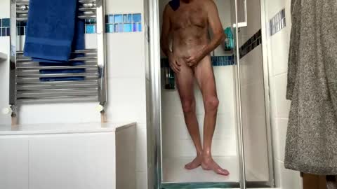 Snapshot of charlieg123 chatting on December 2024 08:26:01 AM Gary online show from December 2024 08:26:01 AM