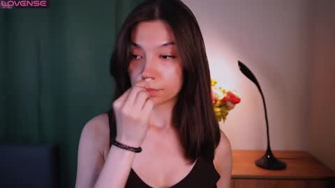 Yumi online show from June 2026 10:05:02 PM