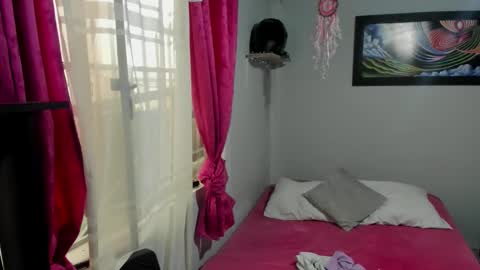 charllothehart2 online show from November 2025 12:06:01 PM