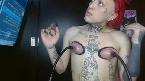 Snapshot of charlotbelucci_ chatting on April 2026 02:22:02 PM Ale punky online show from April 2026 02:22:02 PM