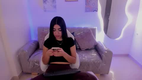    online show from September 2025 04:50:01 PM