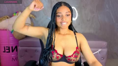 Charlote  online show from April 2026 01:01:02 PM