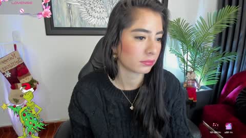Snapshot of charlote_horny chatting on December 2024 04:10:01 PM Charlote online show from December 2024 04:10:01 PM