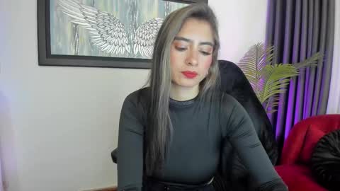 Snapshot of charlote_horny chatting on February 2025 02:52:01 PM Charlote online show from February 2025 02:52:01 PM