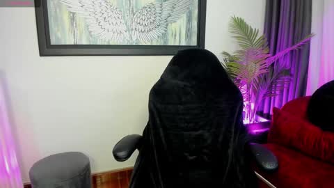 Snapshot of charlote_horny chatting on September 2025 11:43:02 AM Charlote online show from September 2025 11:43:02 AM