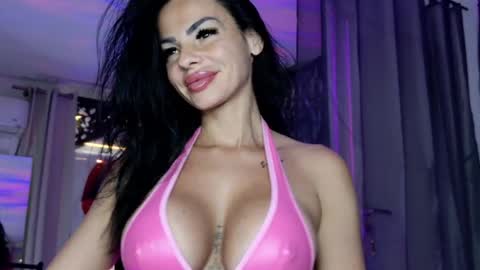 Snapshot of charlott3_1 chatting on May 2026 03:15:02 AM CHARLOTTE online show from May 2026 03:15:02 AM