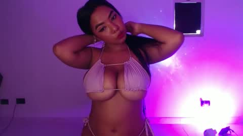 charlott online show from October 2025 10:20:02 PM