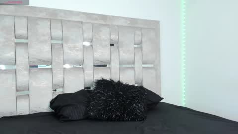 Charlotte online show from October 2025 12:17:01 PM