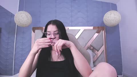 Snapshot of charlotte_colee chatting on December 2024 11:56:02 AM Charlotte colee online show from December 2024 11:56:02 AM