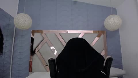 Snapshot of charlotte_colee chatting on December 2024 03:28:02 PM Charlotte colee online show from December 2024 03:28:02 PM