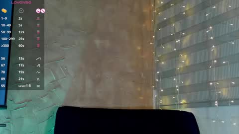 Snapshot of charlotte_greys chatting on December 2024 05:59:02 AM Charlotte online show from December 2024 05:59:02 AM