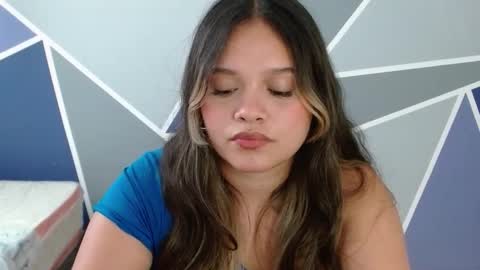 Charlotte  online show from September 2025 06:13:02 PM