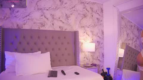 Charlotte online show from March 2026 04:05:02 AM