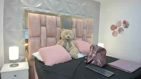 Charlotte Icee online show from March 2026 03:49:02 PM