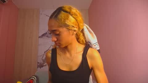 CHARLOTTE online show from October 2025 11:55:02 AM