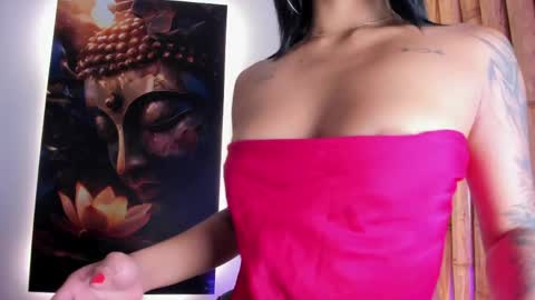 Snapshot of charlotte_mitchell_25 chatting on May 2026 02:23:01 PM CHARLOTTE online show from May 2026 02:23:01 PM