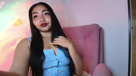 Snapshot of charlotte_princess_1 chatting on December 2024 05:23:02 AM charlotte_princess_1 online show from December 2024 05:23:02 AM