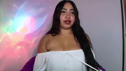 Snapshot of charlotte_princess_1 chatting on February 2025 06:09:02 AM charlotte_princess_1 online show from February 2025 06:09:02 AM