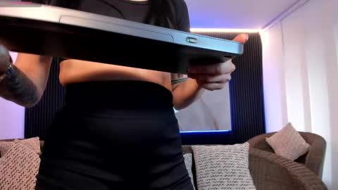 Snapshot of charlotte_whitee1 chatting on September 2025 11:44:01 AM Charlotte Everyday From 0700 to 1300 Col Time online show from September 2025 11:44:01 AM