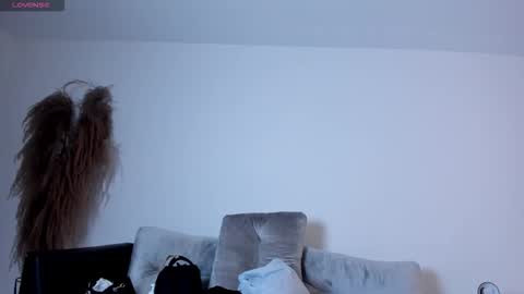 Snapshot of charlotte_whitee1 chatting on September 2025 12:39:02 PM Charlotte Everyday From 0700 to 1300 Col Time online show from September 2025 12:39:02 PM