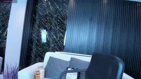 Snapshot of charlotte_whitee1 chatting on October 2025 11:07:02 AM Charlotte Everyday From 0700 to 1300 Col Time online show from October 2025 11:07:02 AM