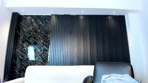 Snapshot of charlotte_whitee1 chatting on October 2025 12:17:01 PM Charlotte Everyday From 0700 to 1300 Col Time online show from October 2025 12:17:01 PM