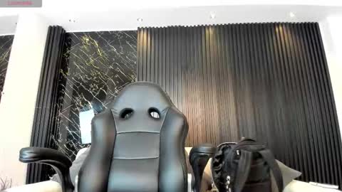 Snapshot of charlotte_whitee1 chatting on October 2025 11:33:02 AM Charlotte Everyday From 0700 to 1300 Col Time online show from October 2025 11:33:02 AM