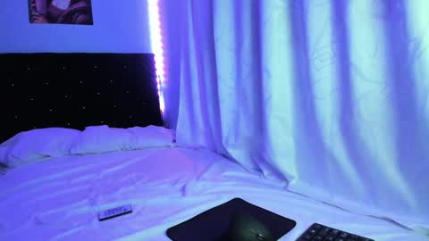 charlotte_xc online show from March 2025 09:38:01 PM