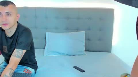 charlotteandsimon online show from October 2025 12:15:01 PM