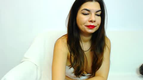 Charlotte online show from December 2024 04:15:02 AM