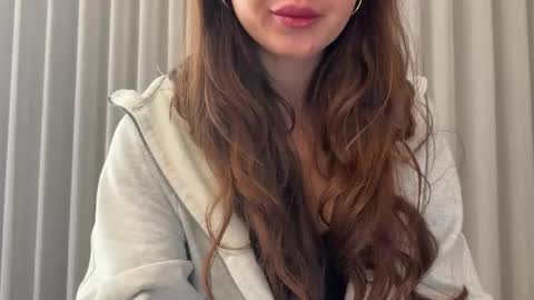 Snapshot of charlottewife chatting on August 2026 01:26:02 AM charlottewife online show from August 2026 01:26:02 AM