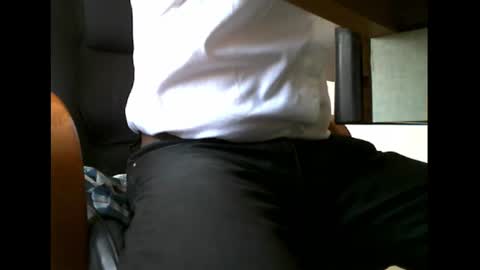 Snapshot of charly052 chatting on February 2025 09:17:02 AM charly052 online show from February 2025 09:17:02 AM