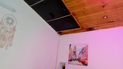 Charly online show from December 2025 02:30:02 AM