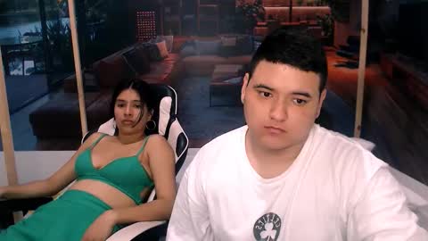 charlyandlaura online show from October 2025 07:23:01 PM