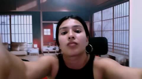 charlyandlaura online show from November 2025 07:15:01 PM