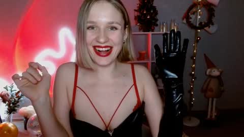 Michelle  online show from December 2024 09:02:01 AM