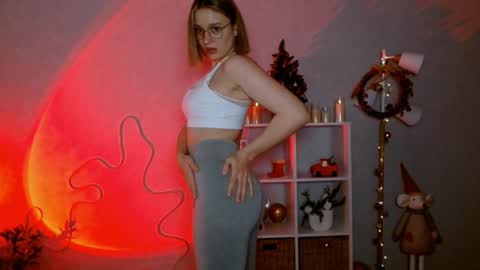 Michelle  online show from December 2024 06:13:02 AM