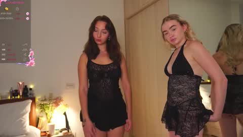 my fansly Charming daisy              My Wishlist  for new toys     online show from February 2025 05:44:02 AM