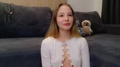 Snapshot of charming_evaa chatting on April 2026 05:25:02 AM Eva online show from April 2026 05:25:02 AM