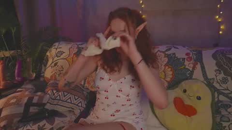 Lissa online show from November 2025 04:20:02 PM