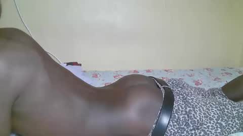 Snapshot of charmzboy chatting on October 2025 09:29:02 AM charmzboy online show from October 2025 09:29:02 AM