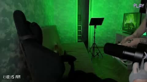 lynxy online show from October 2025 10:17:02 PM