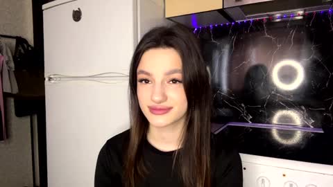 chasitykuhnle online show from April 2026 08:14:01 AM