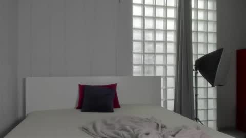 Alice online show from November 2025 01:26:01 AM