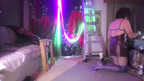 Snapshot of chaturdell9359 chatting on May 2026 11:38:01 AM We Chat online show from May 2026 11:38:01 AM