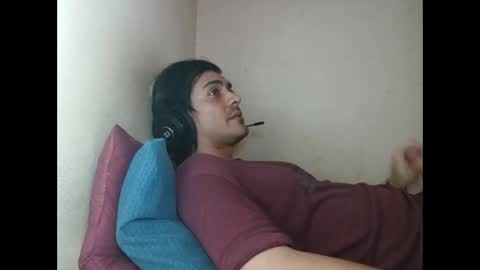 OnlyChayno online show from April 2026 07:12:01 AM