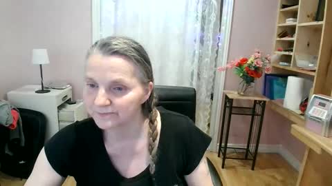 chealsiek online show from May 2026 11:45:02 PM