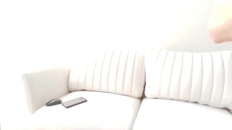 Snapshot of cheek_chic12 chatting on September 2025 08:03:01 PM Regina Phalange online show from September 2025 08:03:01 PM