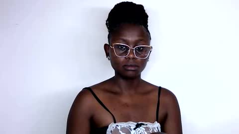 cheeky_charms online show from October 2025 11:33:01 AM